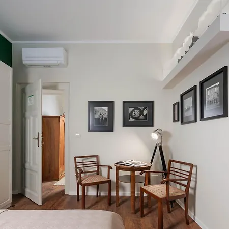 Photel 4*